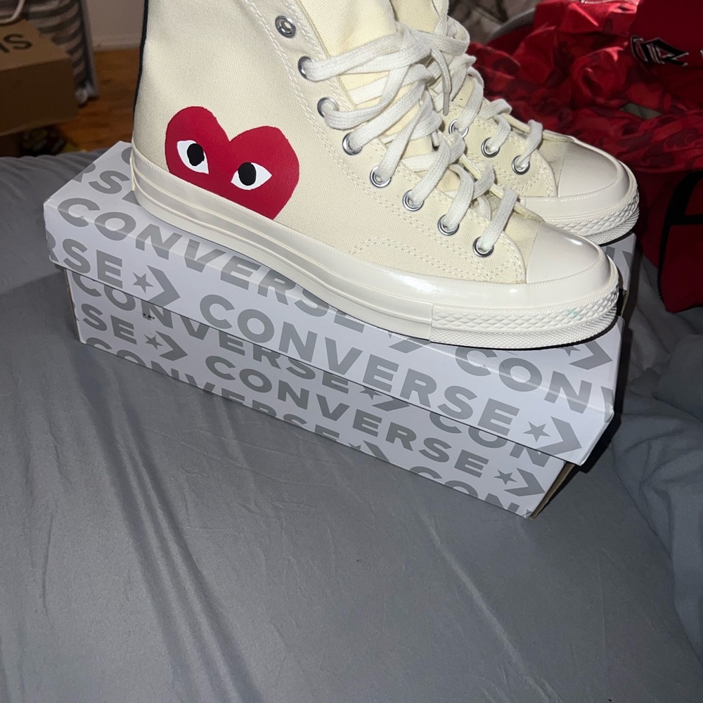 CDG - Picture 3 of 3